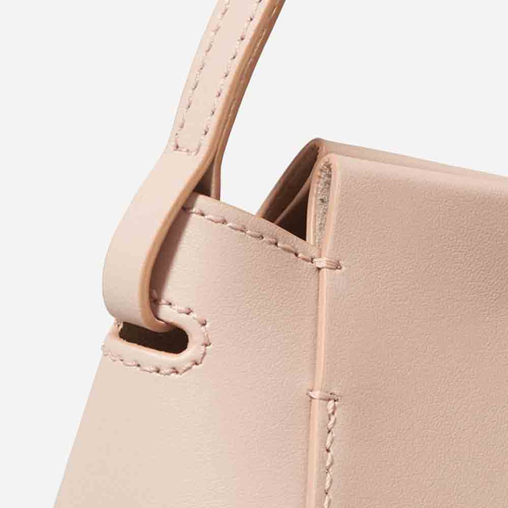 Micro Form Bag - Gambar 2