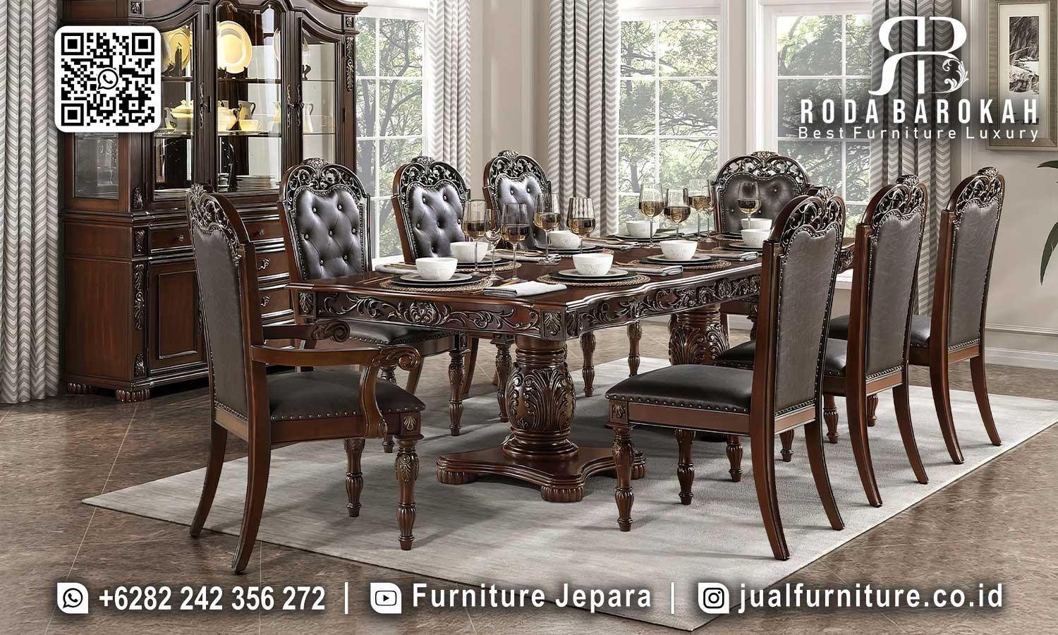Nikmati makan bersama dengan Meja Makan Jati Jepara Palazzo, elegan dan mewah, ideal untuk keluarga Anda. Pesan sekarang!