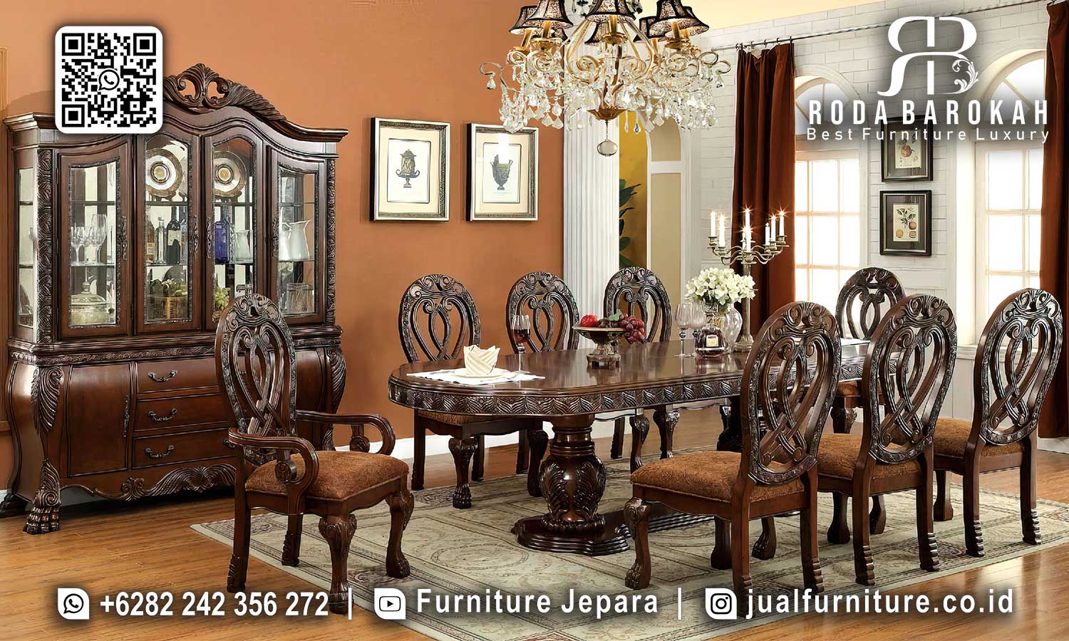 Nikmati momen berkualitas dengan Meja Makan Jati Jepara Splendore, desain klasik elegan dan ukiran indah, ideal untuk keluarga.