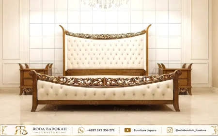 Model Tempat Tidur Klasik Mewah Warna Ivory Gold