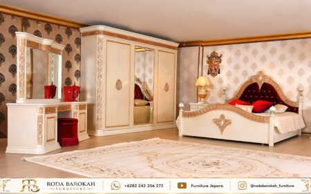 Set Kamar Tidur Klasik Mewah Royal Classic Ukiran
